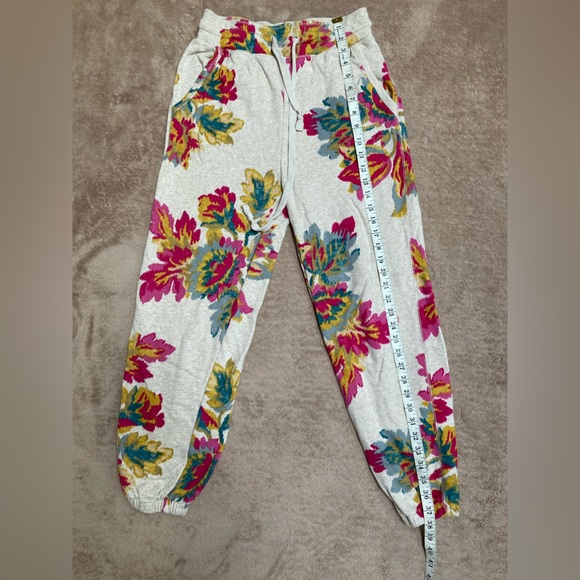 Anthropologie Camilla Sartuday Sunday Edita Ruched sweatshirt and pant - size XS - Picture 8 of 16